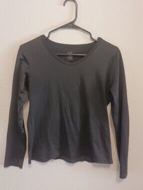 Black Long Sleeve V-neck Shirt